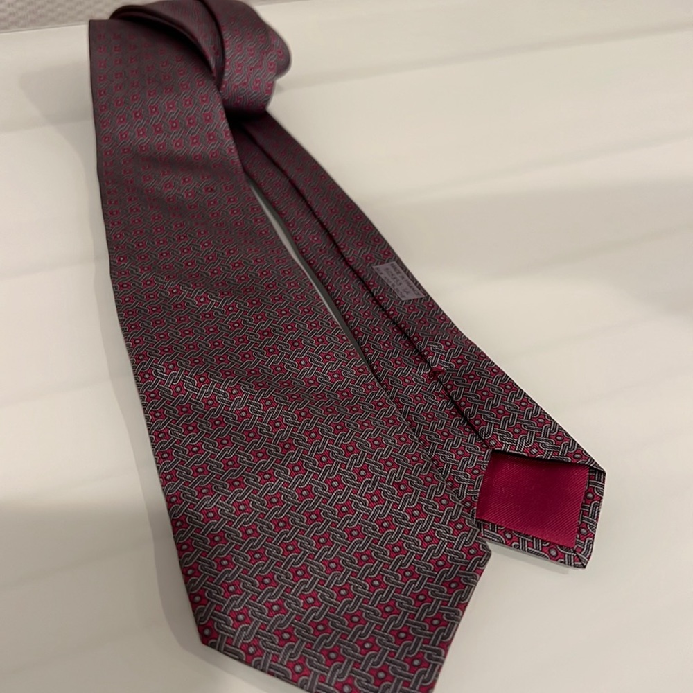 Hermes lightly used tie